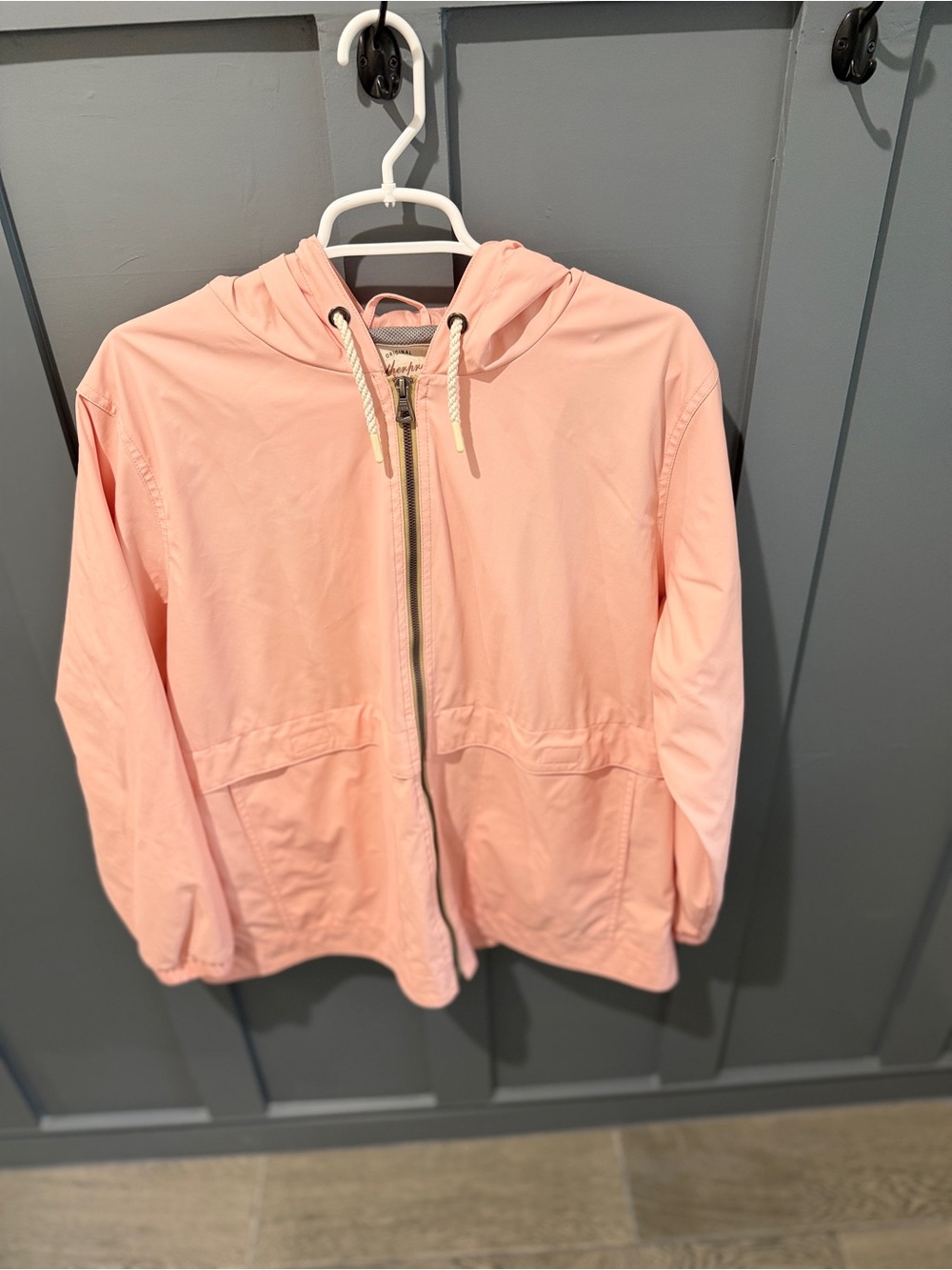 Light Pink Women's Hooded Raincoat with Zip Closure